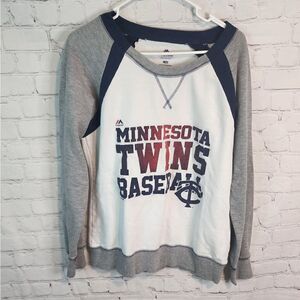 Men's Majestic "Minnesota Twins" sweater, size Large